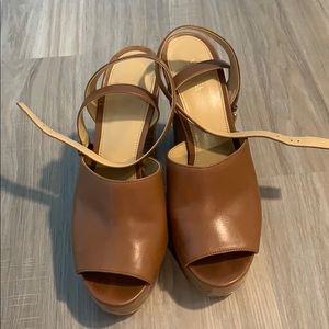 Micheal Kors Brown Heels